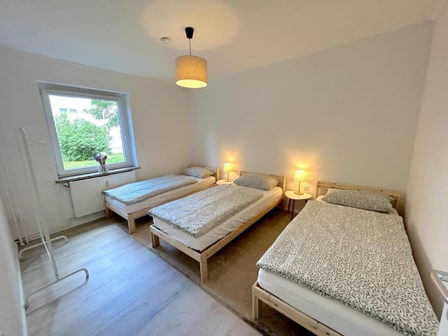 Country Style Apartment With Balcony Near Fair Ганновер Экстерьер фото