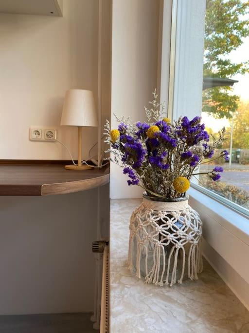 Country Style Apartment With Balcony Near Fair Ганновер Экстерьер фото