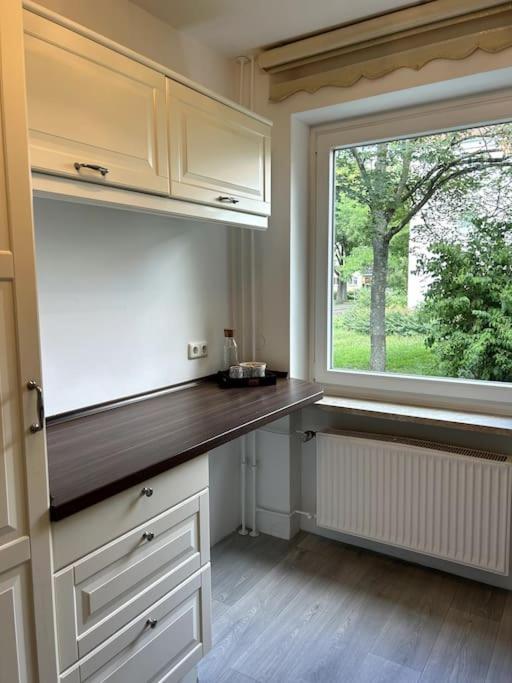 Country Style Apartment With Balcony Near Fair Ганновер Экстерьер фото